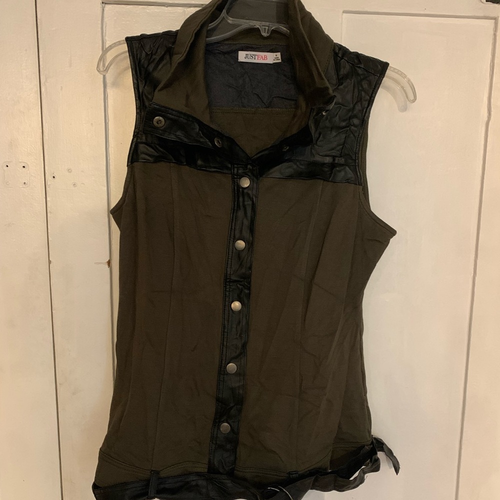 Medium mixed textile vest